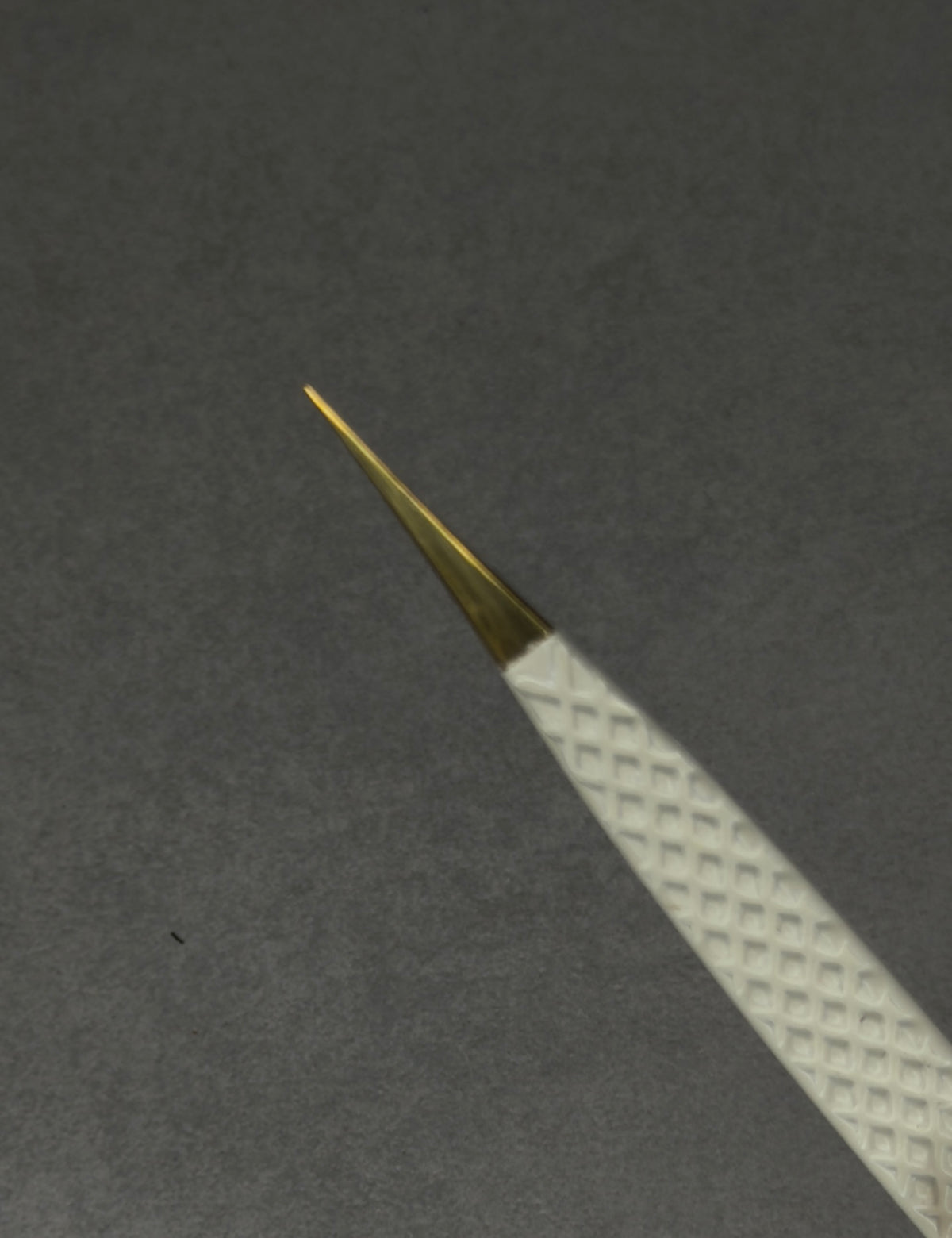 Straight Isolation Tweezer