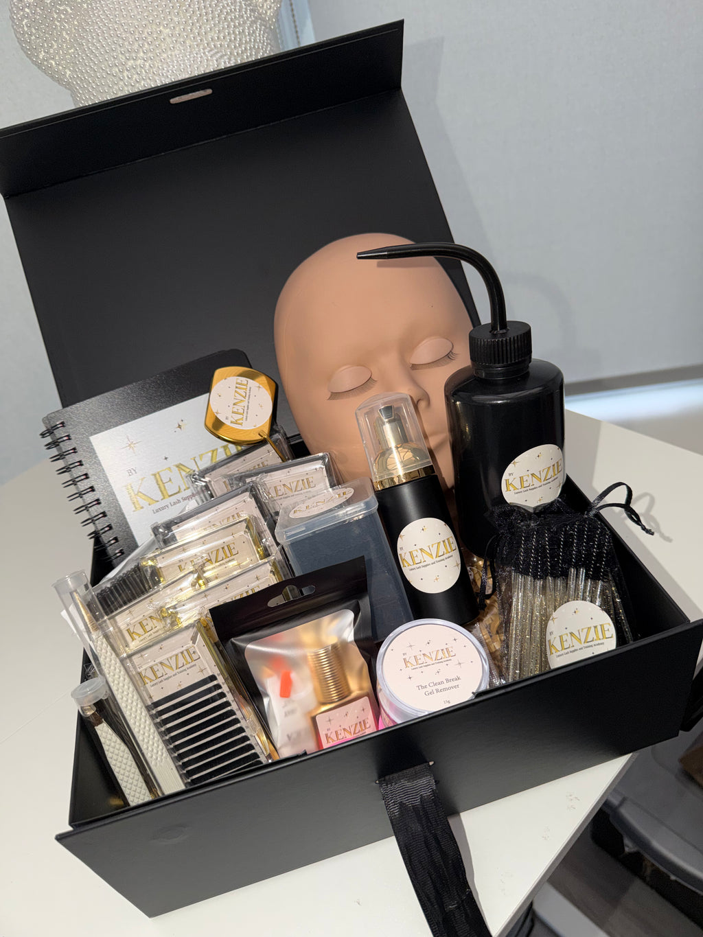 Classic Lashes Foundation course